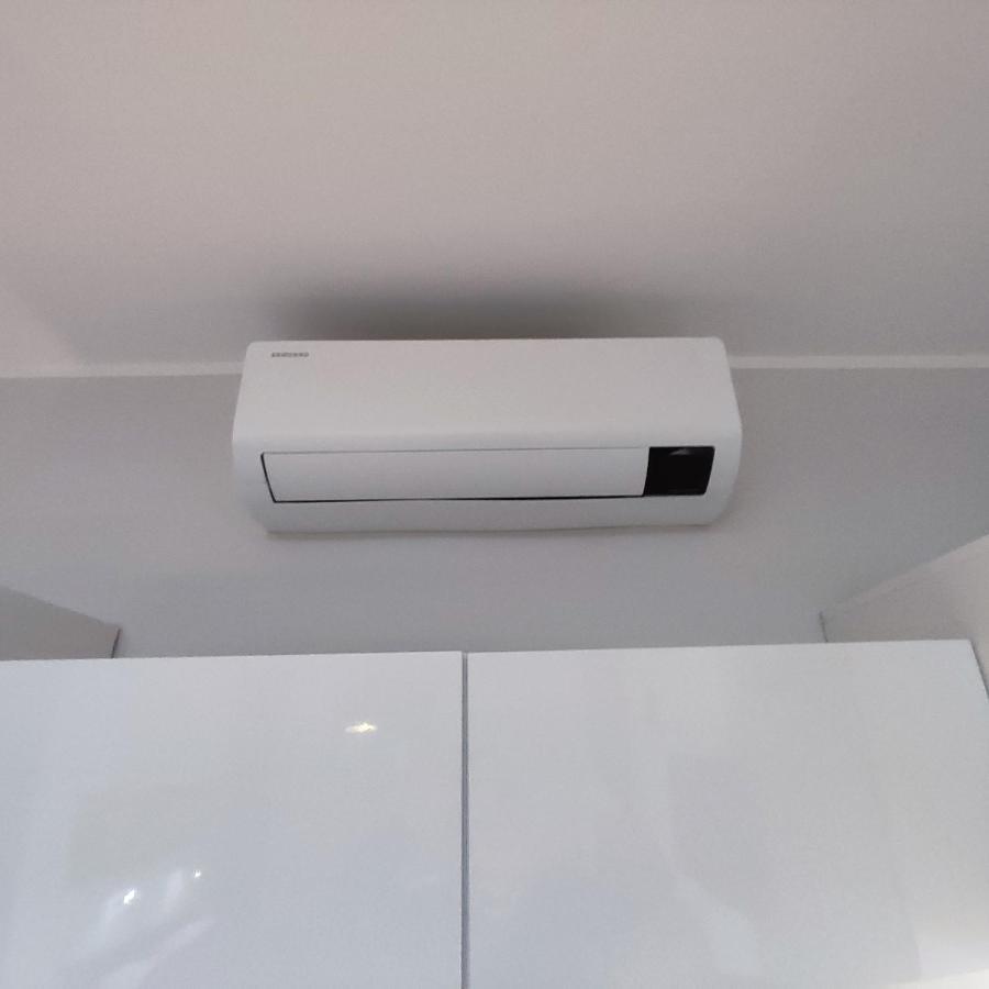 Royal Solny Z Aneksem, Klimatyzacja I Konsola Ps4 W Z Krytym Basenem, Sauna I *